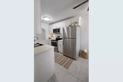 155 Lakeview Dr #101, Weston, FL 33326 - Photo 25