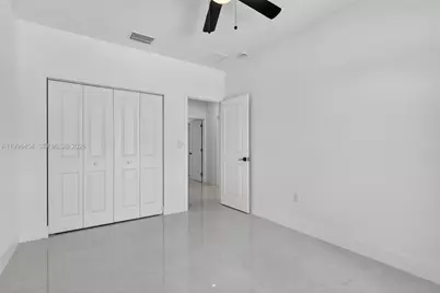 2270 Service Rd, Opa-Locka, FL 33054 - Photo 25