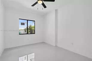 2270 Service Rd, Opa-Locka, FL 33054 - Photo 23