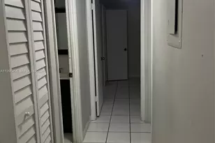 5625 W 20th Ave, Hialeah, FL 33012 - Photo 5