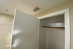 5940 NW 20th St, Lauderhill, FL 33313 - Photo 13