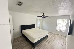 1139 Freshwater Lakes Dr, West Palm Beach, FL 33401 - Photo 29