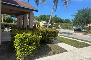 1139 Freshwater Lakes Dr, West Palm Beach, FL 33401 - Photo 43