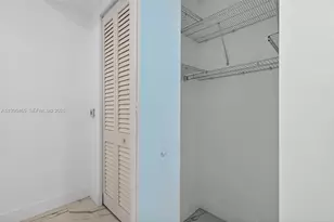 2200 NE 4th Ave, Miami, FL 33137 - Photo 25