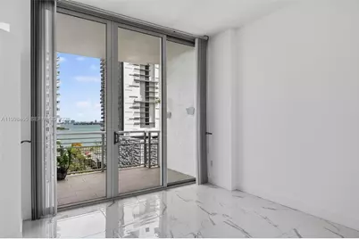 2200 NE 4th Ave #1003, Miami, FL 33137 - Photo 7