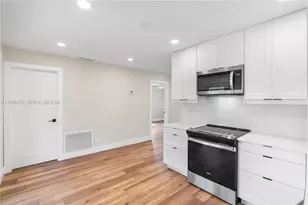 6881 Harding St, Hollywood, FL 33024 - Photo 5