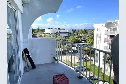 494 NW 165th St Rd #C-601, Miami, FL 33169 - Photo 11
