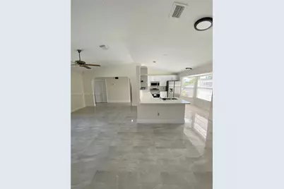 592 SW Todd Ave, Port Saint Lucie, FL 34983 - Photo 11