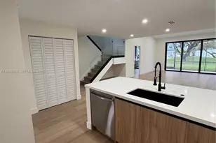 9881 NW 52nd Terrace, Doral, FL 33178 - Photo 9