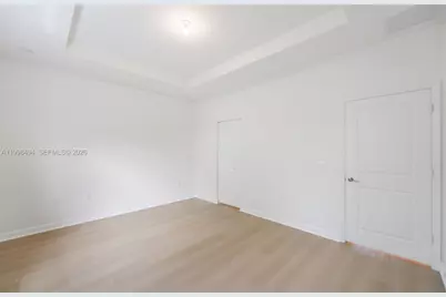 640 NE 207th St, Miami, FL 33179 - Photo 17