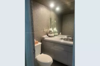 300 Bayview Dr #516, Sunny Isles Beach, FL 33160 - Photo 7