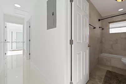 1910 NW 36th St #n/a, Oakland Park, FL 33309 - Photo 35