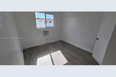 111 SW 18th Ave, Miami, FL 33135 - Photo 11