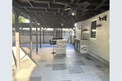 731 E 19th St, Hialeah, FL 33013 - Photo 11