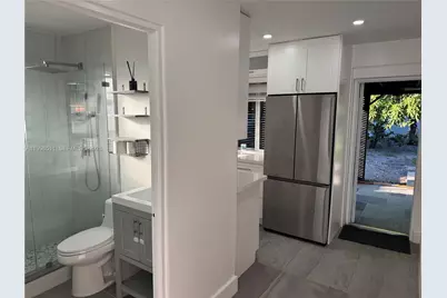 731 E 19th St, Hialeah, FL 33013 - Photo 5