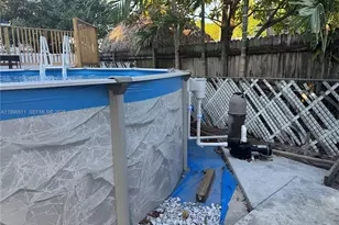 731 E 19th St, Hialeah, FL 33013 - Photo 15