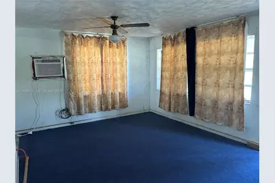 164 SW 2nd Ct, Deerfield Beach, FL 33441 - Photo 3