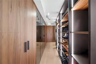 215 Palm Ave, Miami Beach, FL 33139 - Photo 25