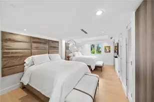 215 Palm Ave, Miami Beach, FL 33139 - Photo 27