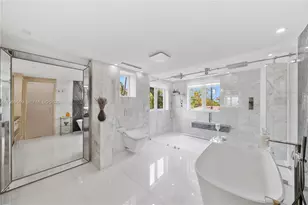 215 Palm Ave, Miami Beach, FL 33139 - Photo 25