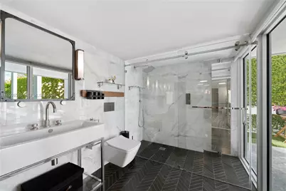 215 Palm Ave, Miami Beach, FL 33139 - Photo 39