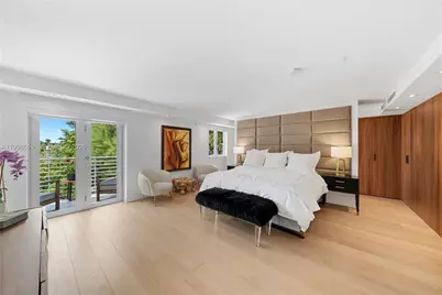 215 Palm Ave, Miami Beach, FL 33139 - Photo 21