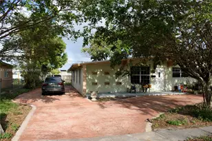 5349 W 14th Ln, Hialeah, FL 33012 - Photo 5