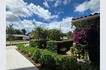 345 Malaga Ave, Coral Gables, FL 33134 - Photo 13