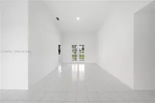 4540 SW 151st Pl, Miami, FL 33185 - Photo 3