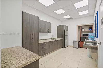 [Address not provided], Fort Lauderdale, FL 33301 - Photo 21