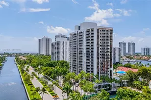 3598 Yacht Club Dr, Aventura, FL 33180 - Photo 53