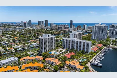 3598 Yacht Club Dr #601+DEN, Aventura, FL 33180 - Photo 43