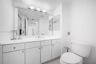 3598 Yacht Club Dr, Aventura, FL 33180 - Photo 29