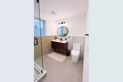 [Address not provided], Hollywood, FL 33019 - Photo 5