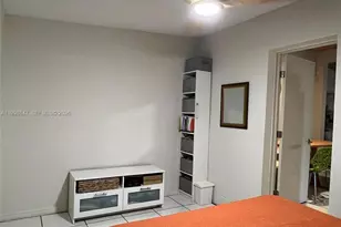 4030 NE 13th Ave, Pompano Beach, FL 33064 - Photo 9