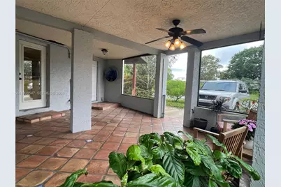 4030 NE 13th Ave, Pompano Beach, FL 33064 - Photo 15