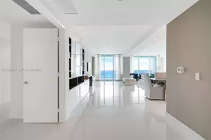 2711 S Ocean Dr, Hollywood, FL 33019 - Photo 7