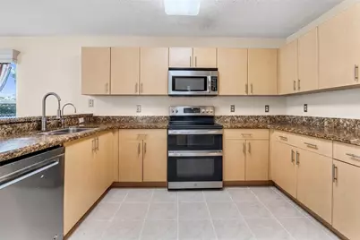 1941 SW 148th Way, Miramar, FL 33027 - Photo 9