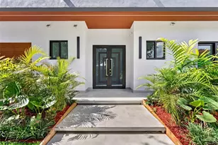 9833 N Miami Ave, Miami Shores, FL 33150 - Photo 5