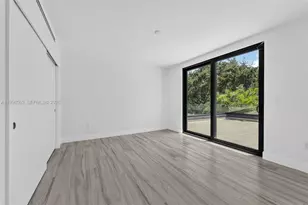 9833 N Miami Ave, Miami Shores, FL 33150 - Photo 33