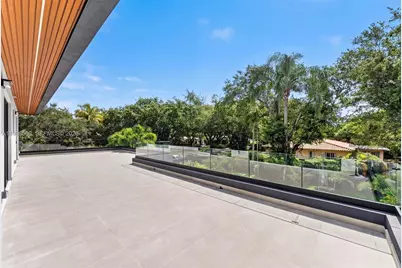9833 N Miami Ave, Miami Shores, FL 33150 - Photo 33
