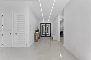 9833 N Miami Ave, Miami Shores, FL 33150 - Photo 13