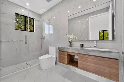 9833 N Miami Ave, Miami Shores, FL 33150 - Photo 31