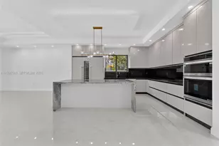 9833 N Miami Ave, Miami Shores, FL 33150 - Photo 21