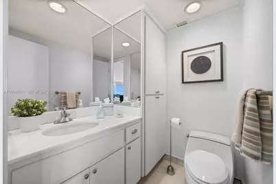 177 Ocean Lane Dr #703, Key Biscayne, FL 33149 - Photo 11