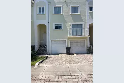 826 N 17th Ave, Hollywood, FL 33020 - Photo 1