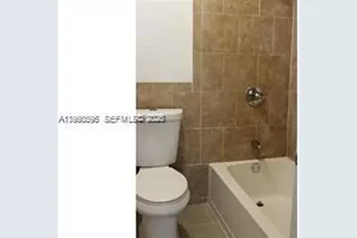 500 NW 43rd Ct #back, Miami, FL 33126 - Photo 9