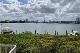 17050 N Bay Rd, Sunny Isles Beach, FL 33160 - Photo 1