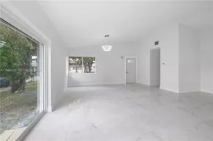 16345 SW 303rd St, Homestead, FL 33033 - Photo 9