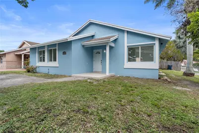 16345 SW 303rd St, Homestead, FL 33033 - Photo 1